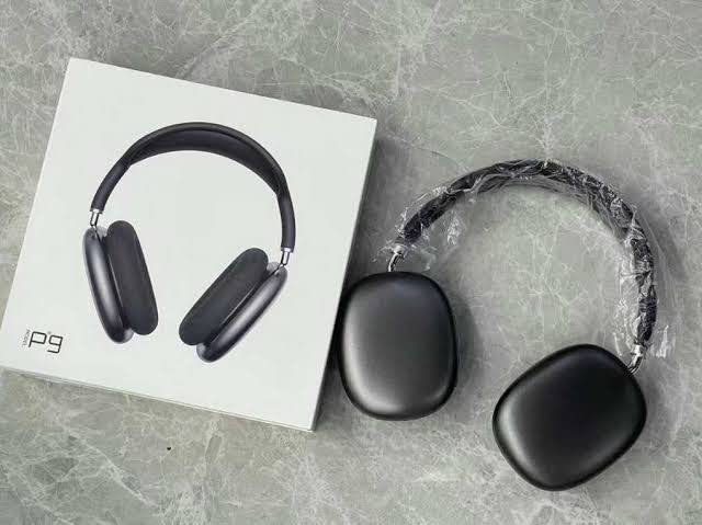 P9 Professional Headphones